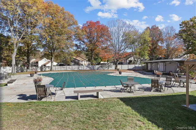 $559,900 | 98 Molly Pitcher Lane, Unit A, Yorktown Heights, NY 10598