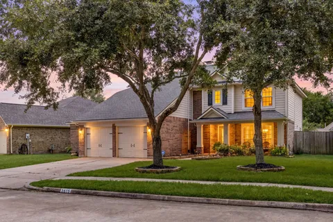 $400,000 | 3915 Eastland Lake Drive, Richmond, TX 77406