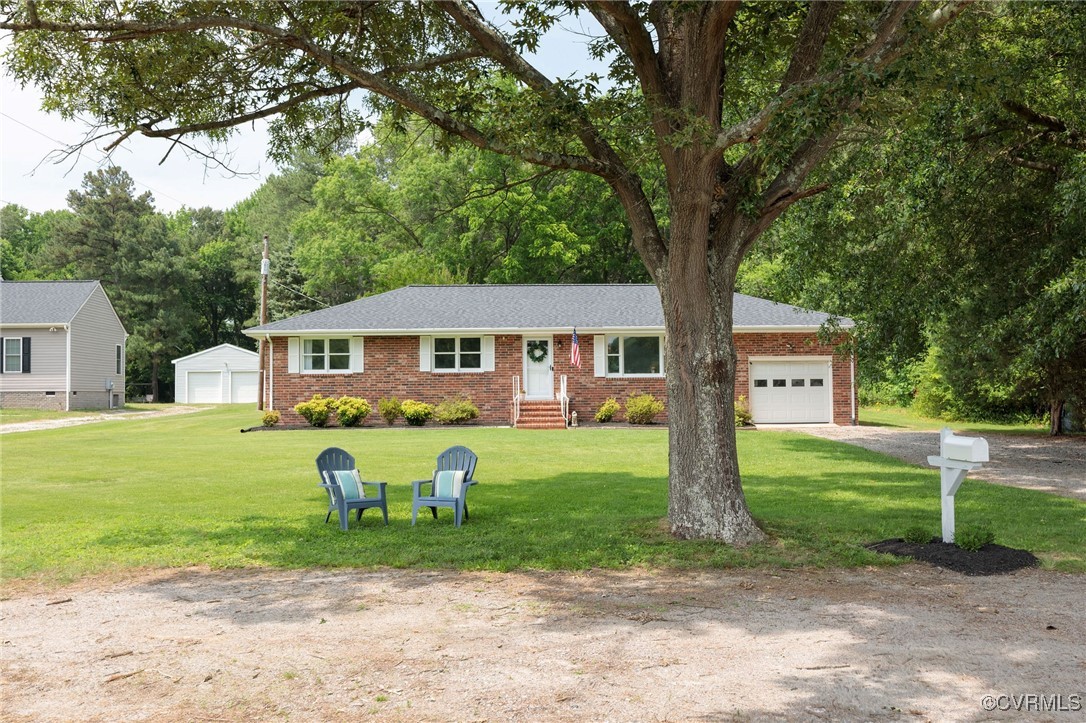 2000 Point Of Rocks Road Chester, VA 23836 - Photo 2 of 40