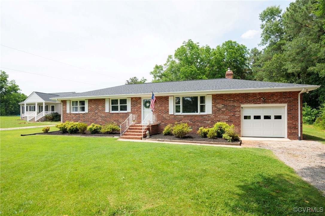 2000 Point Of Rocks Road Chester, VA 23836 - Photo 6 of 40