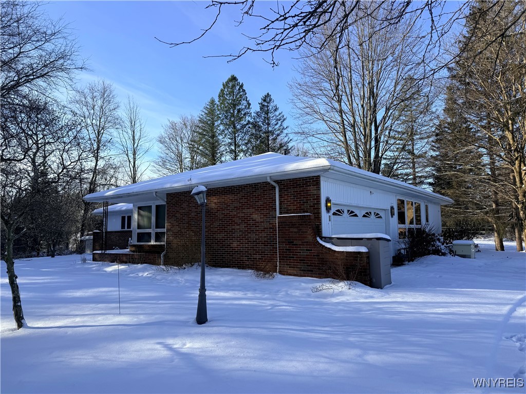 9442 Francis Road Bethany, NY 14020 - Photo 2 of 38