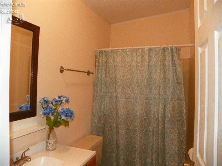 2620 C R 195 Road Clyde, OH 43410 - Photo 7 of 10 Gallery Image 7