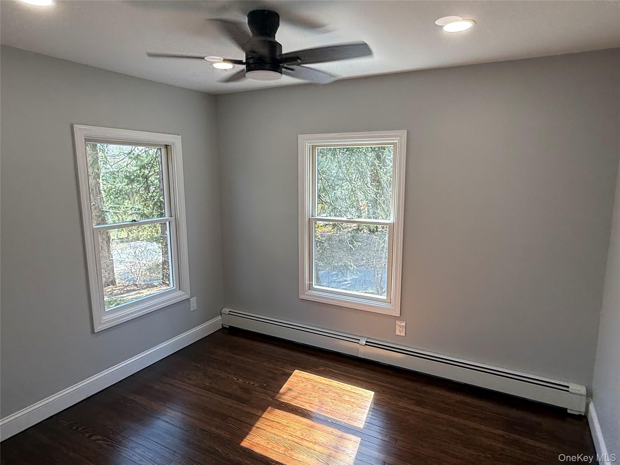 2288 River Road Calverton, NY 11933 - Photo 23 of 36