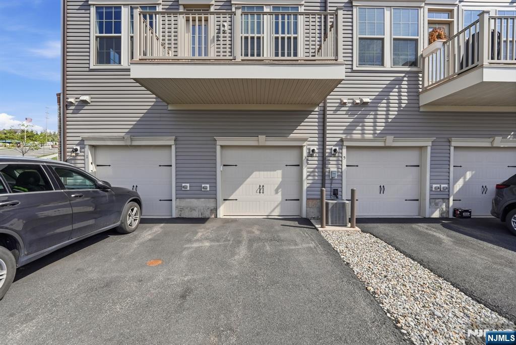 3 Arnold Drive Wood-Ridge, NJ 07075 - Photo 29 of 46