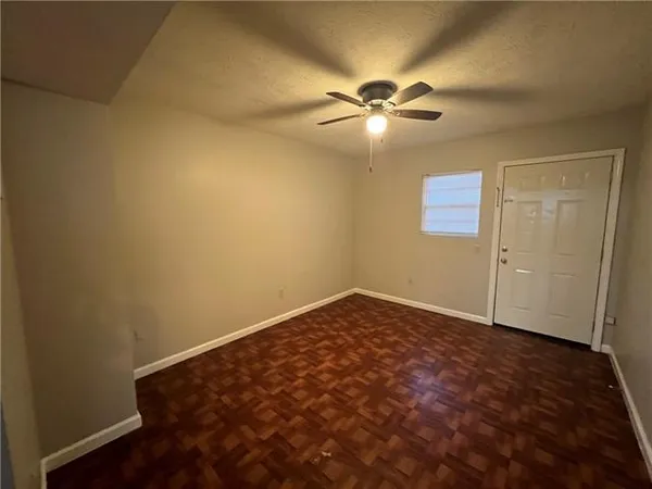 $995 | 2222 Florida Avenue, Unit 6, Kenner, LA 70062