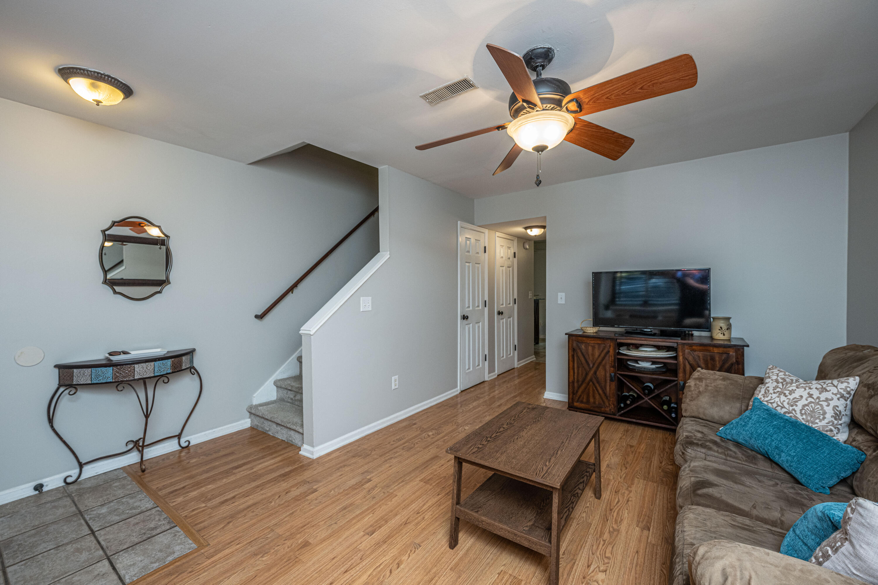 1060 Hunters Trace Mount Pleasant, SC 29464 - Photo 7 of 18 1060HuntersTrce12