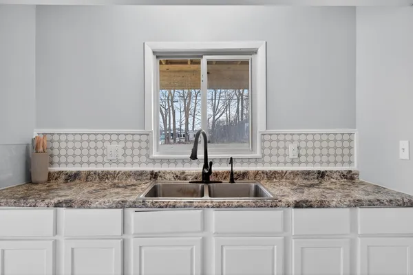 $215,000 | 10568 Woodbrook Drive, Cement City, MI 49233