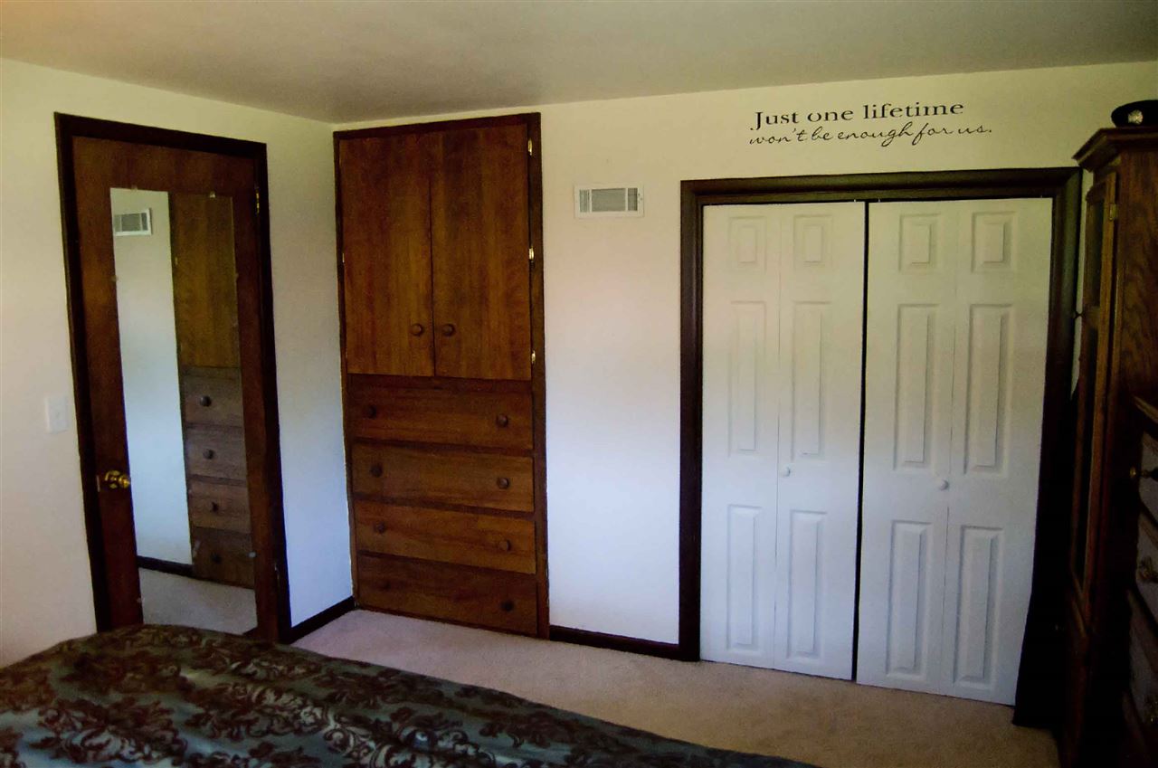 701 North Union Road Ithaca, MI 48847 - Photo 16 of 28 1827796-16.JPG
