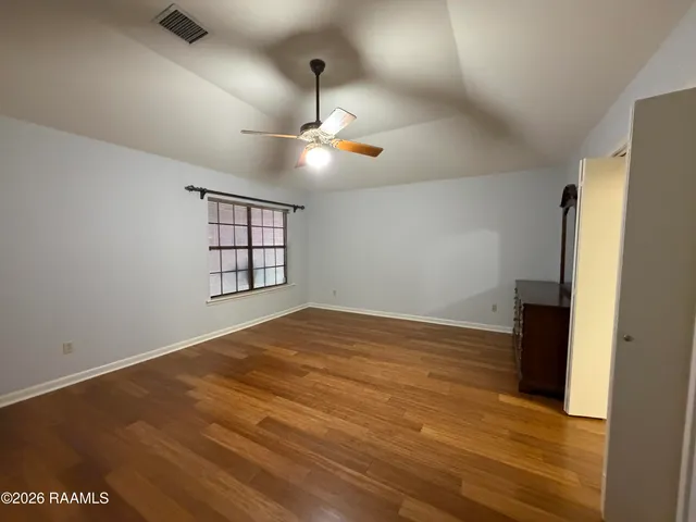 $2,500 | 1103 E Bayou, Lafayette, LA 70508