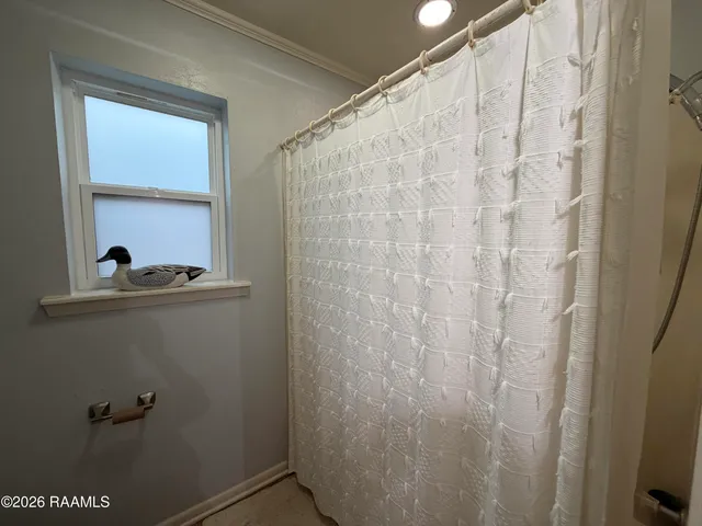 $2,500 | 1103 E Bayou, Lafayette, LA 70508