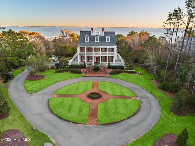 $4,300,000 | 118 Buena Vista Drive, Newport, NC 28570