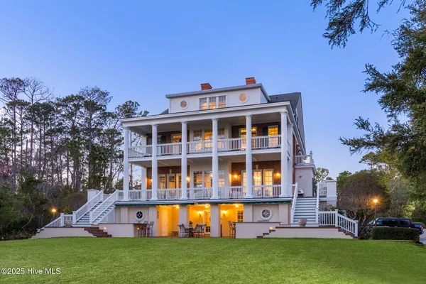 $4,200,000 | 118 Buena Vista Drive, Newport, NC 28570