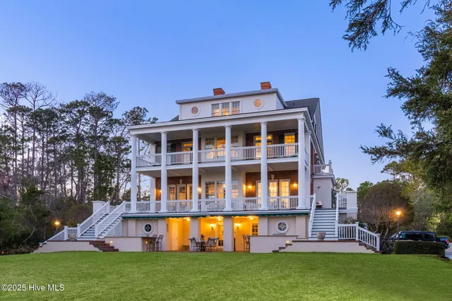 $4,300,000 | 118 Buena Vista Drive, Newport, NC 28570
