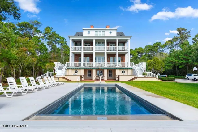 $4,300,000 | 118 Buena Vista Drive, Newport, NC 28570
