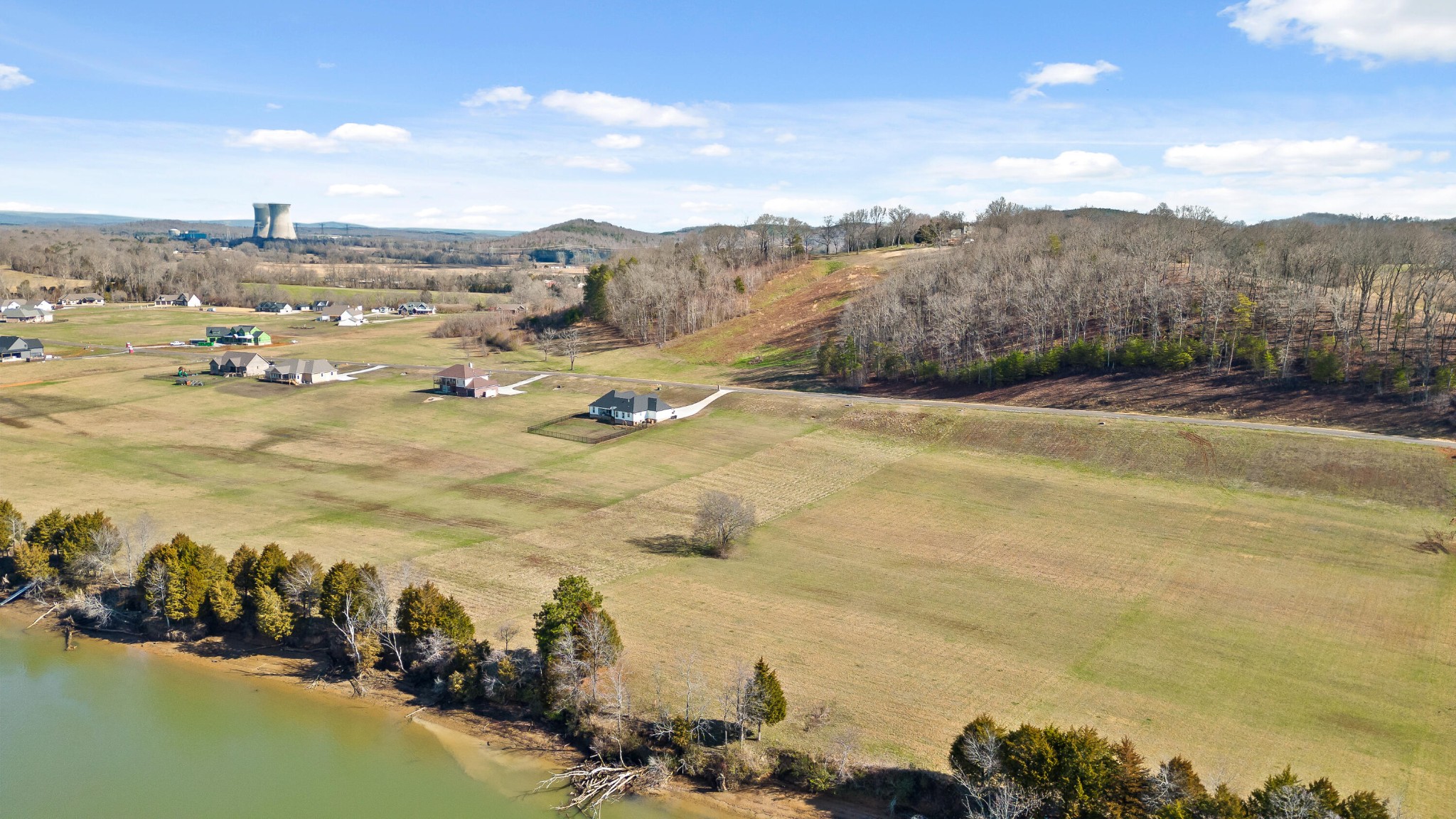 62 Espalier Drive Decatur, TN 37322 - Photo 8 of 34