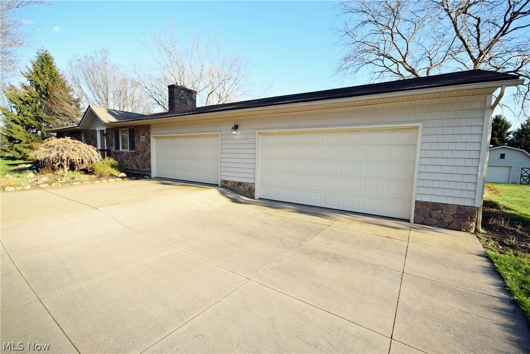 1362 West Comet Road Clinton, OH 44216 - Photo 2 of 35 Gallery Image 2