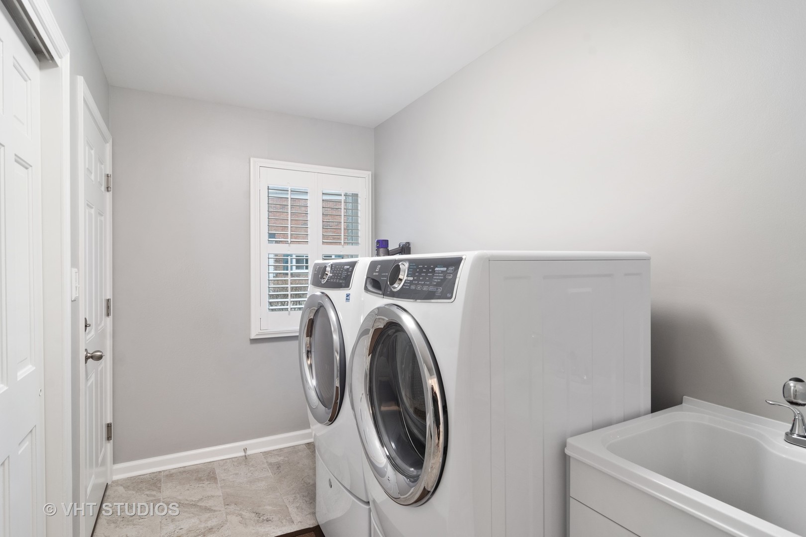 2 Woodbine Road Rolling Meadows, IL 60008 - Photo 23 of 29 Gallery Image 23