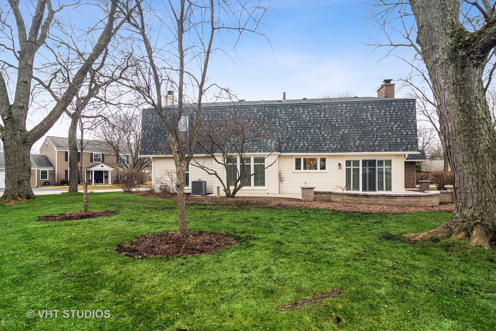 2 Woodbine Road Rolling Meadows, IL 60008 - Photo 25 of 29 Gallery Image 25