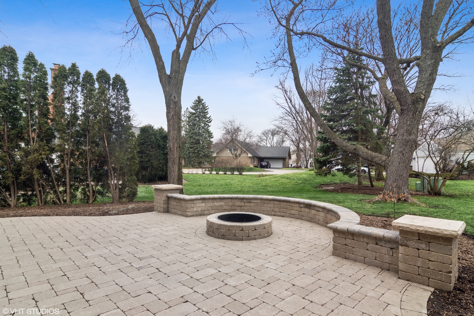 2 Woodbine Road Rolling Meadows, IL 60008 - Photo 26 of 29 Gallery Image 26