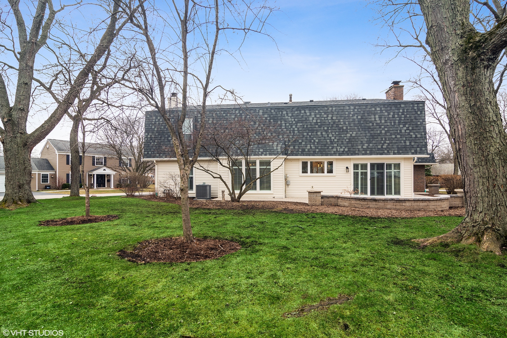 2 Woodbine Road Rolling Meadows, IL 60008 - Photo 28 of 29 Gallery Image 28