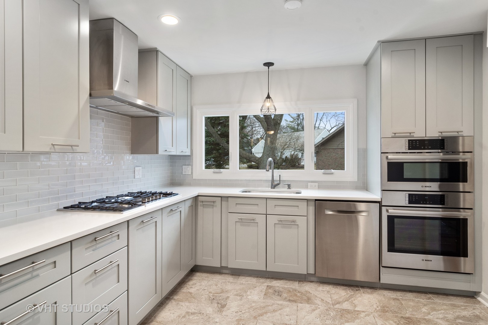 2 Woodbine Road Rolling Meadows, IL 60008 - Photo 6 of 29 Gallery Image 6