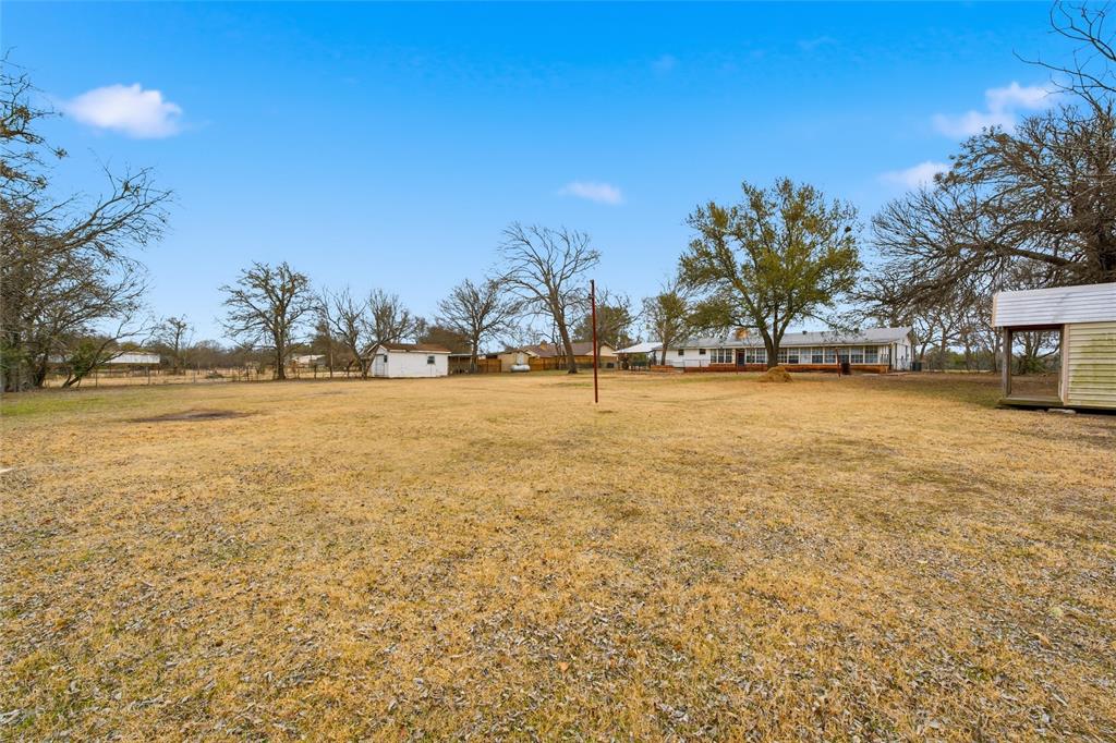 7483 Gholson Road Waco, TX 76705 - Photo 31 of 34