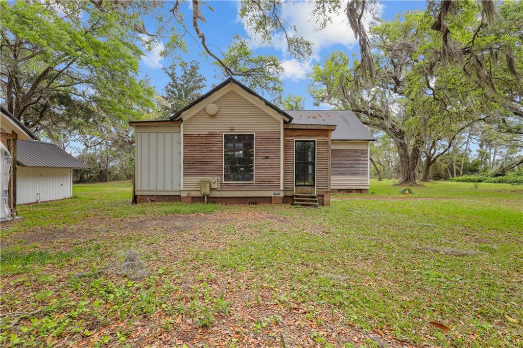 55 Cedar Point Road Brunswick, GA 31525 - Photo 4 of 47