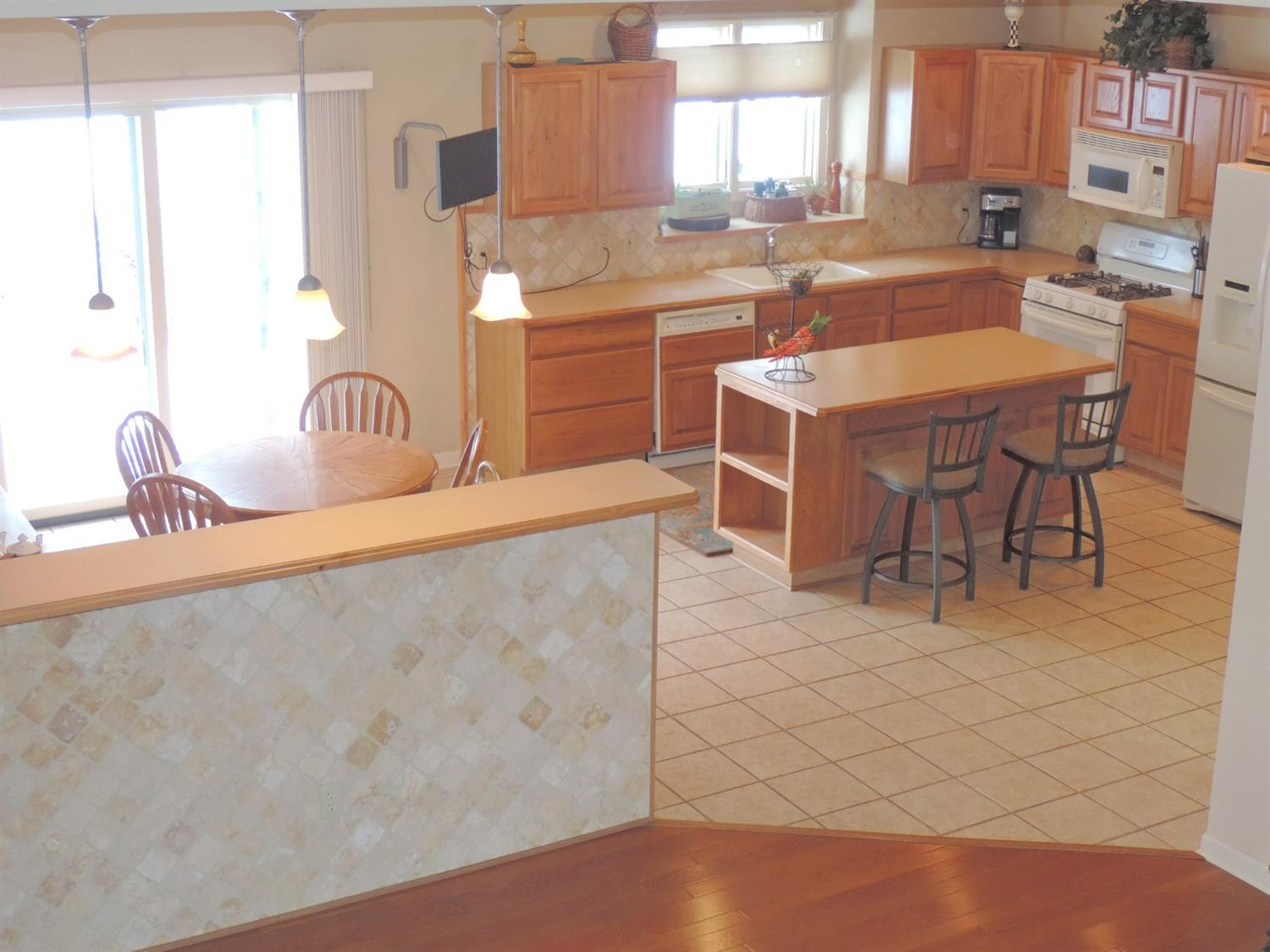 7131 Scully Road Dexter, MI 48130 - Photo 4 of 54 Photo 4