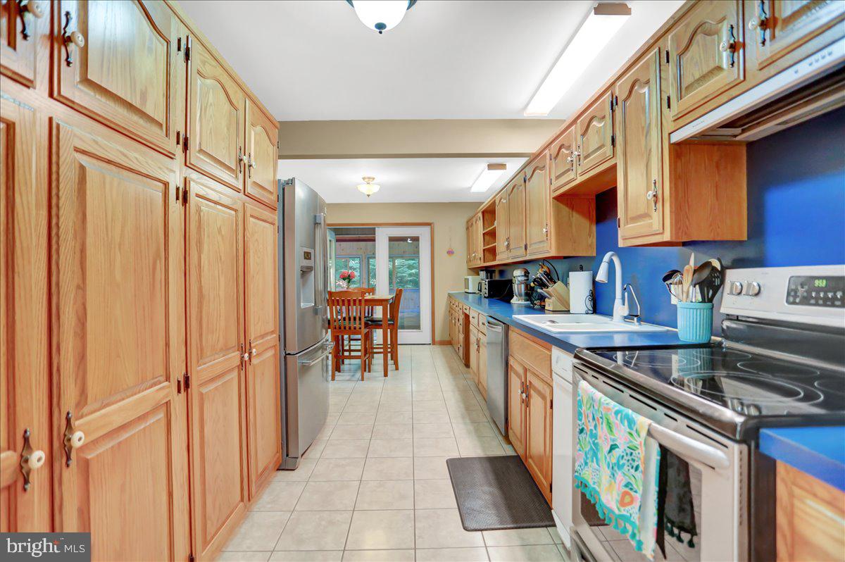 304 High Mountain Road Shippensburg, PA 17257 - Photo 14 of 51