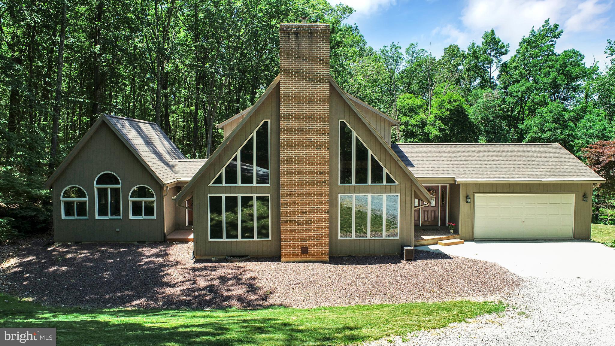 304 High Mountain Road Shippensburg, PA 17257 - Photo 2 of 51