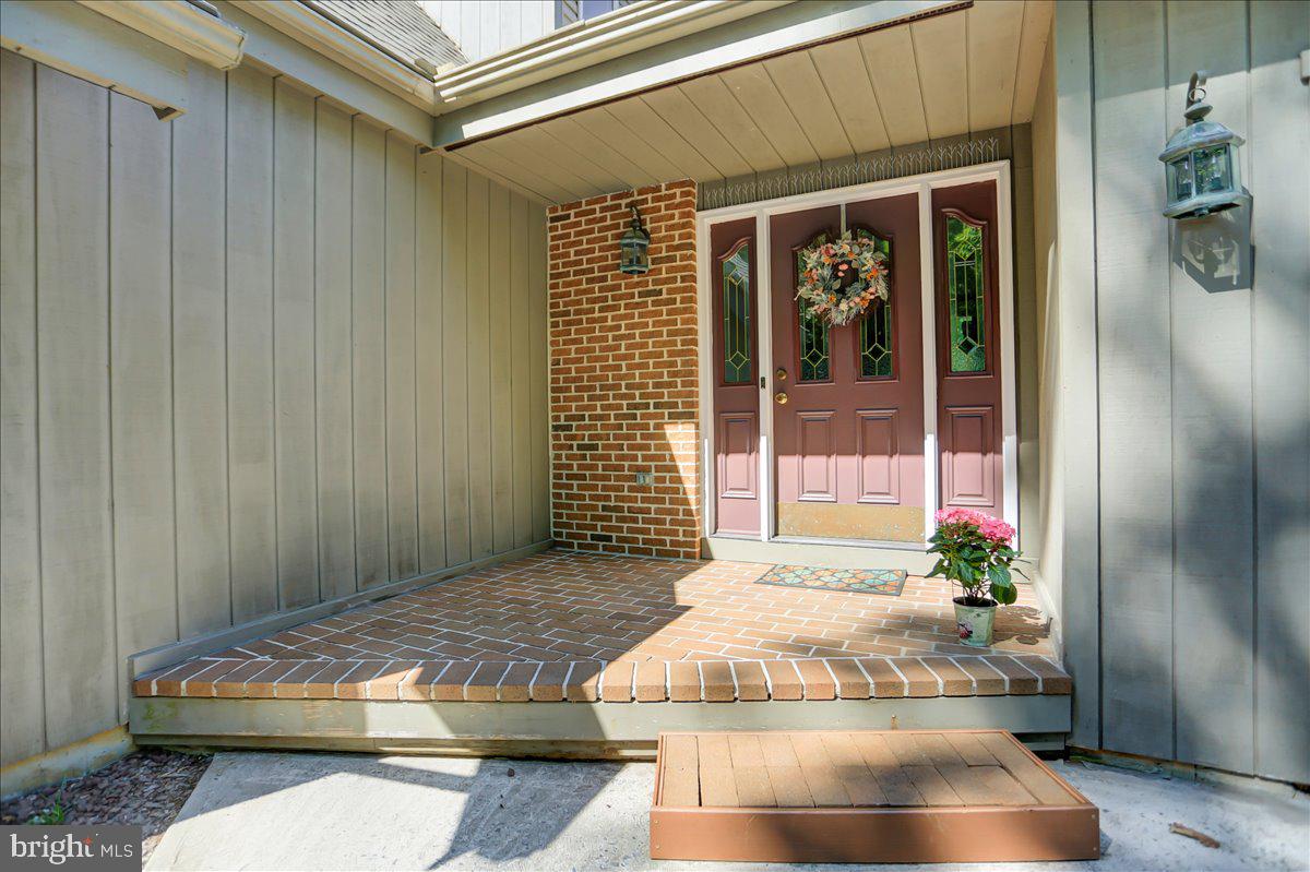 304 High Mountain Road Shippensburg, PA 17257 - Photo 3 of 51