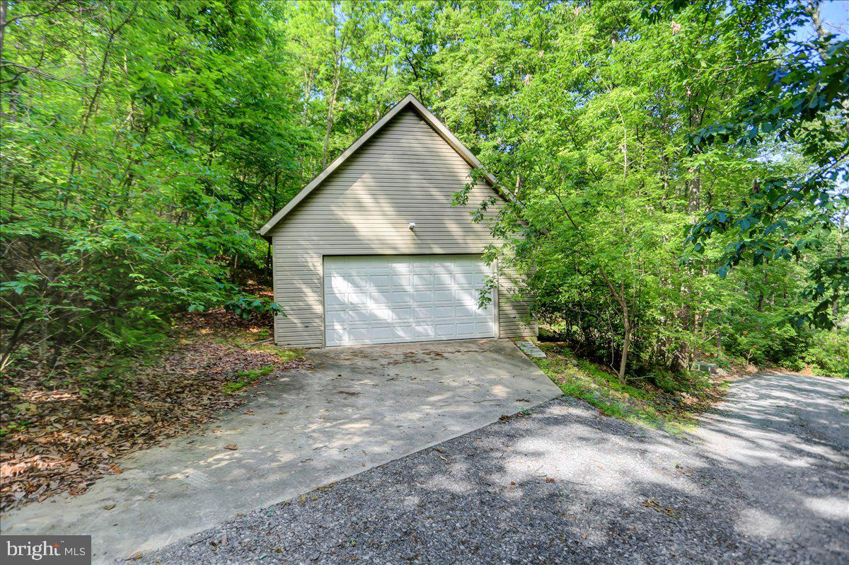 304 High Mountain Road Shippensburg, PA 17257 - Photo 42 of 51