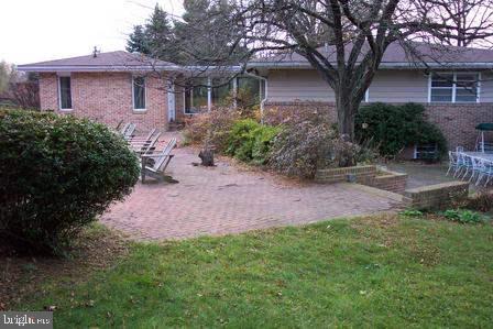 1519 Appletree Road Harrisburg, PA 17110 - Photo 2 of 9 Gallery Image 2