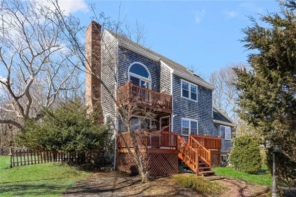 $2,950 | 1059 East Shore Road, Jamestown, RI 02835