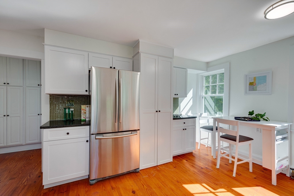 49 Bedford Road Lincoln, MA 01773 - Photo 13 of 42 Gallery Image 13