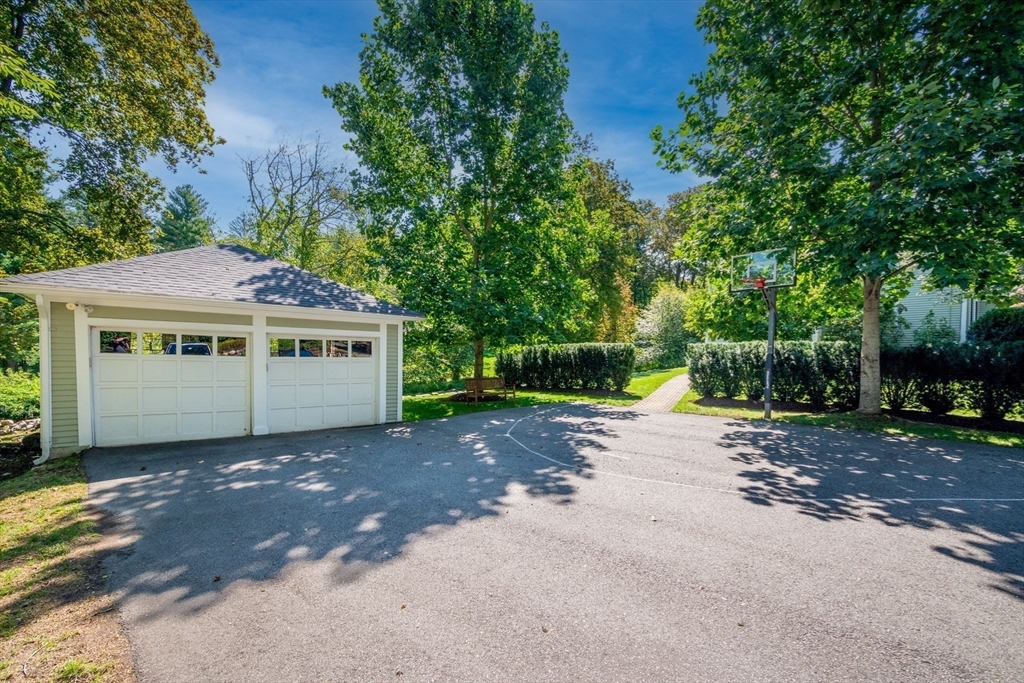 49 Bedford Road Lincoln, MA 01773 - Photo 37 of 42 Gallery Image 37