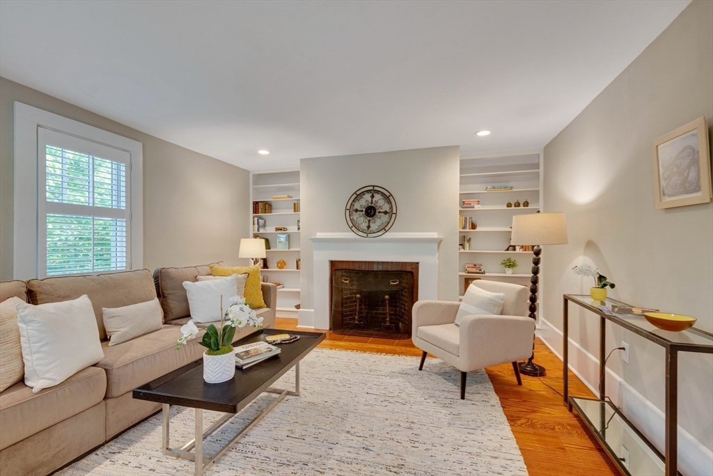 49 Bedford Road Lincoln, MA 01773 - Photo 5 of 42 Gallery Image 5