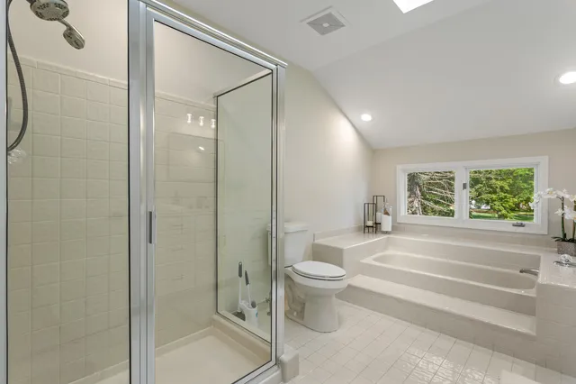 $720,000 | 6890 Duchess Court, Troy, MI 48098