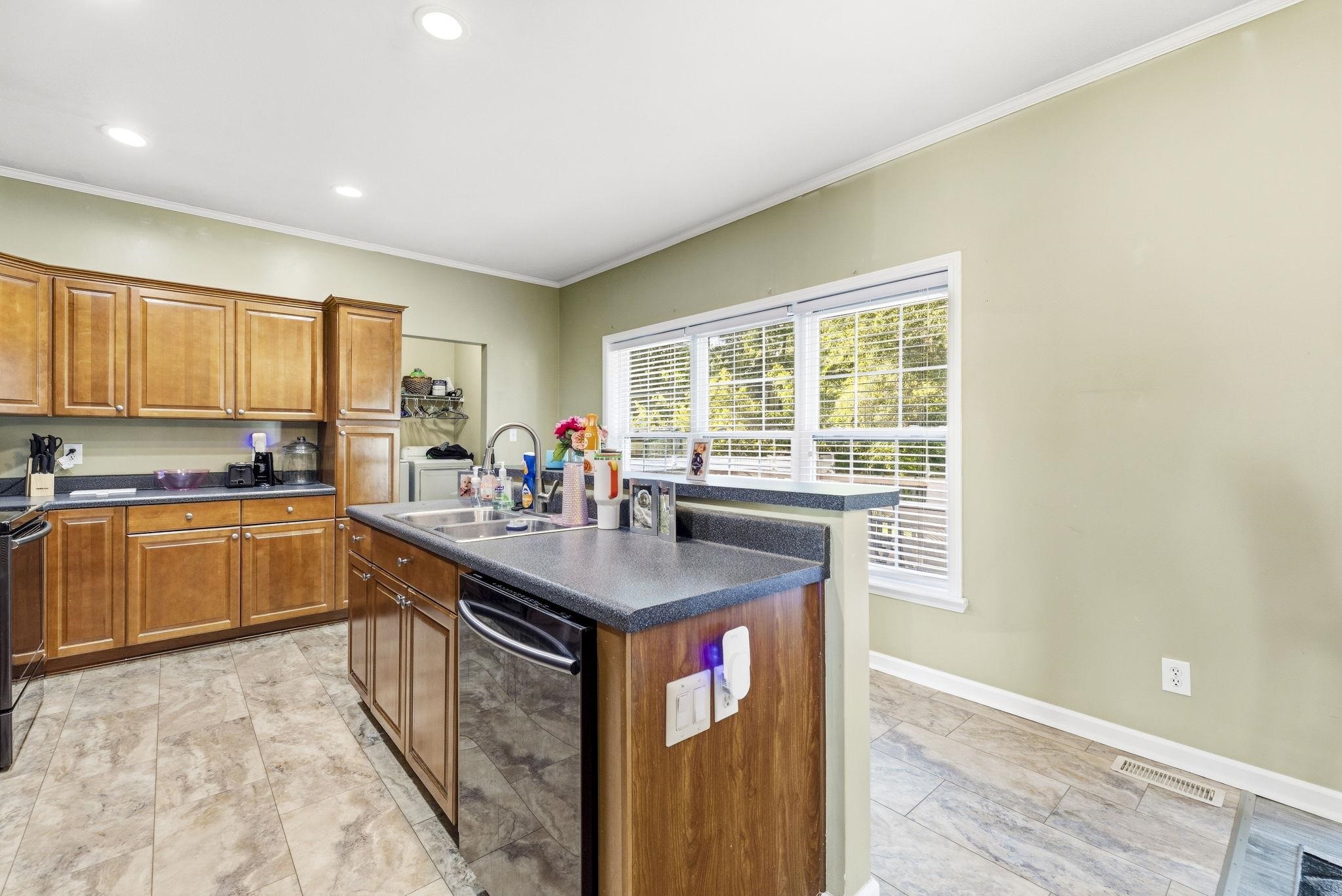236 Stone Throw Drive Murrells Inlet, SC 29576 - Photo 11 of 40 Gallery Image 11