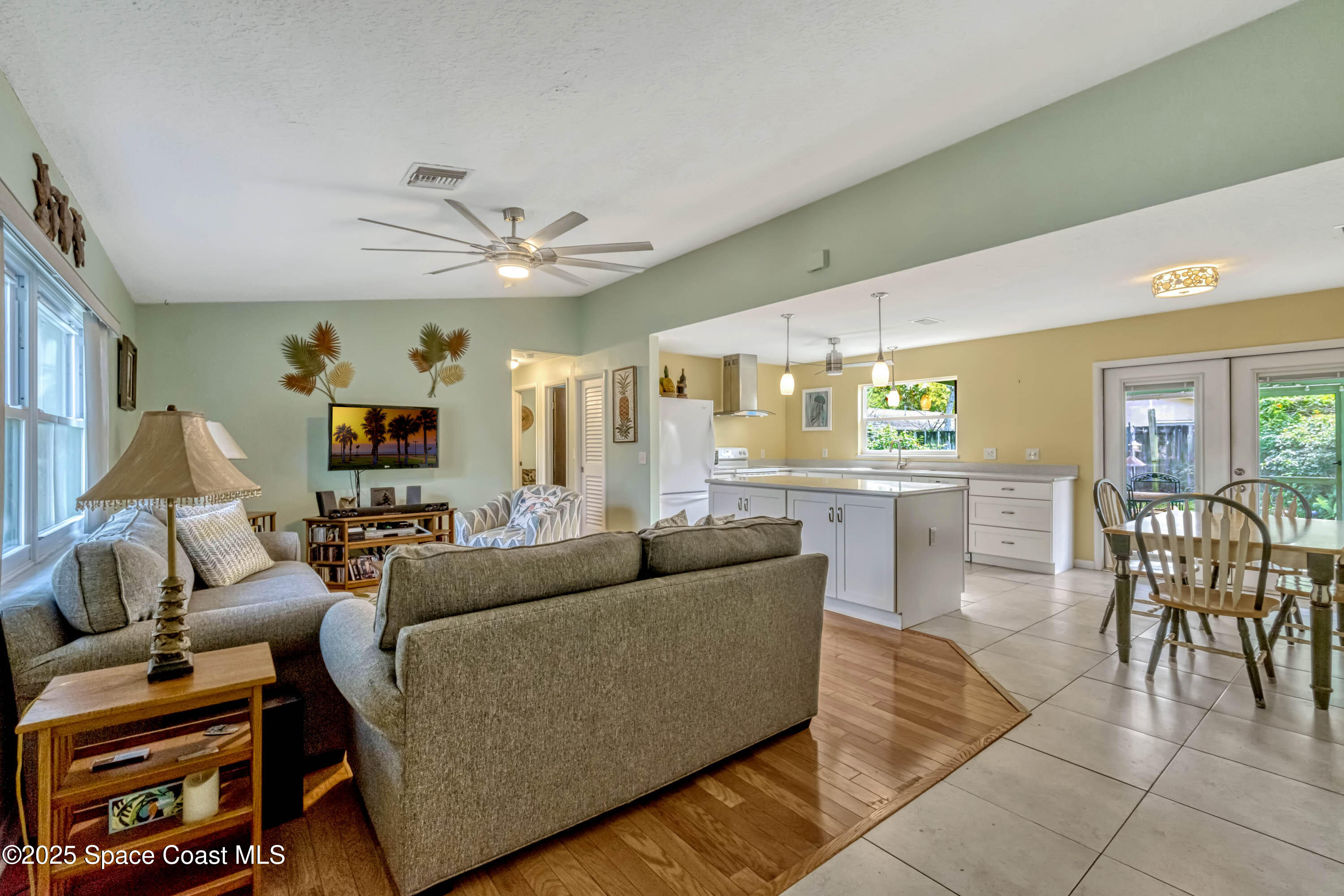 1747 West Shores Road Melbourne, FL 32935 - Photo 4 of 17 1747-w-shores-rd-melbourne-fl-32935---05