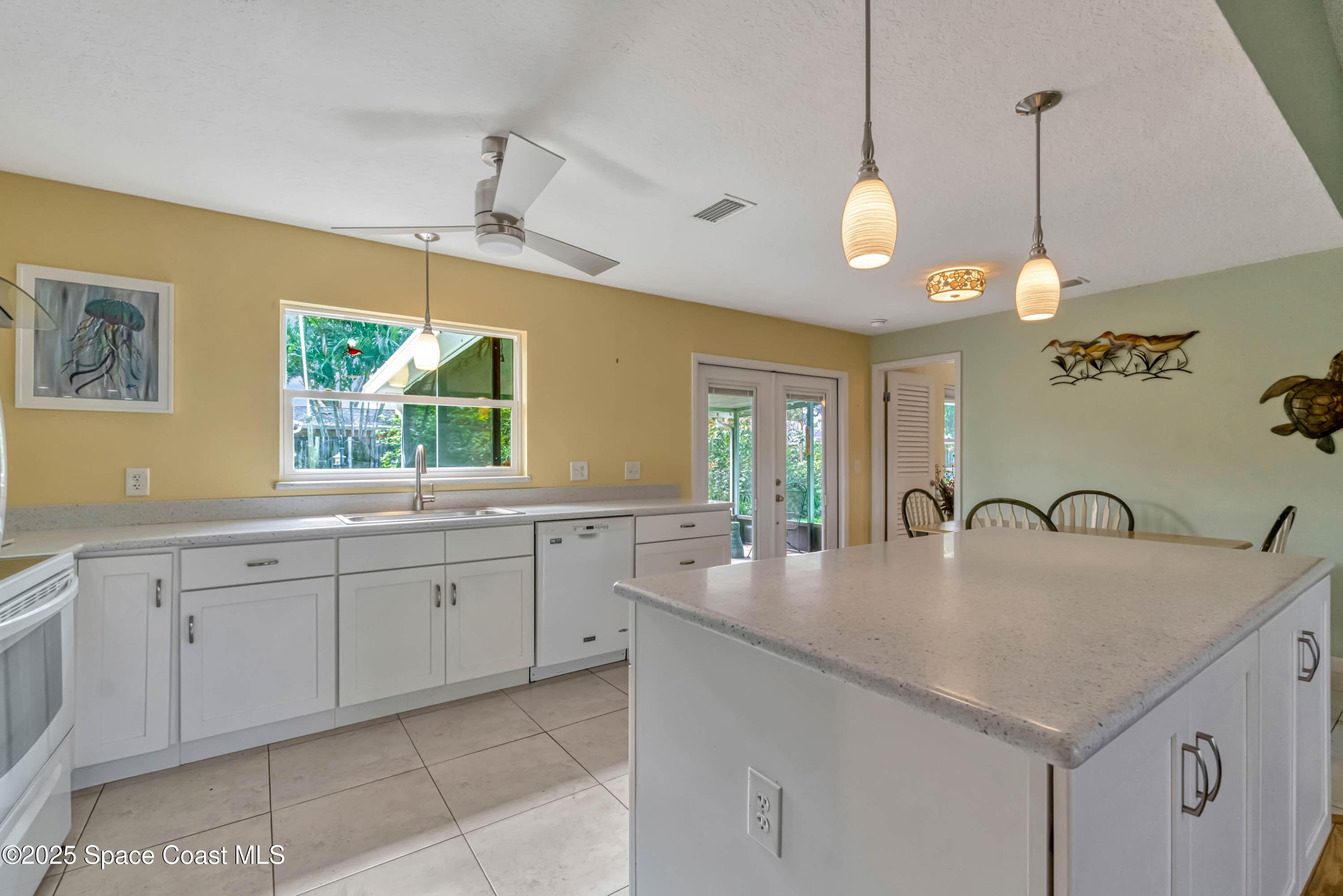 1747 West Shores Road Melbourne, FL 32935 - Photo 6 of 17 1747-w-shores-rd-melbourne-fl-32935---09