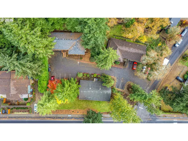 $1,425,000 | 17788 Webster Road, Gladstone, OR 97027