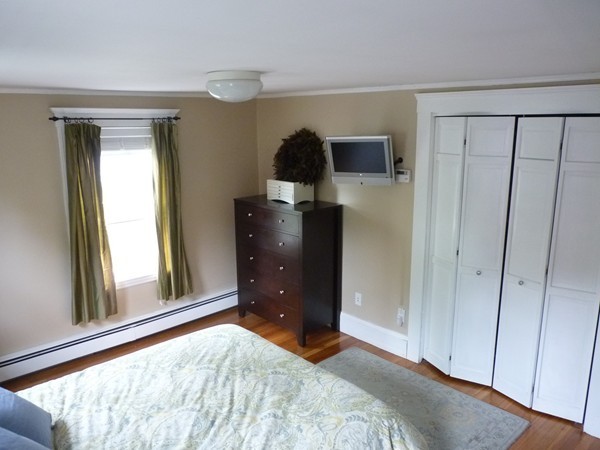 54 Harding Street Newton, MA 02465 - Photo 20 of 30 Gallery Image 20