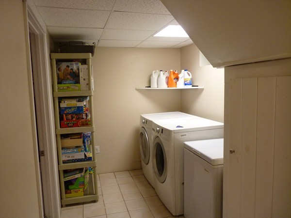 54 Harding Street Newton, MA 02465 - Photo 25 of 30 Gallery Image 25