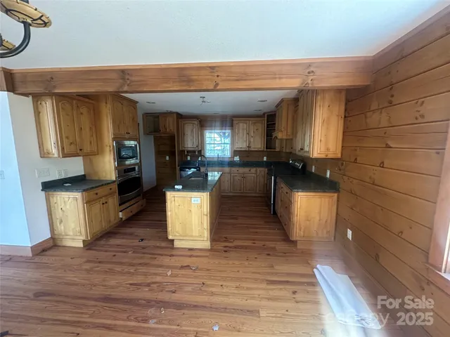 $571,000 | 40 Boulder Lane, Gerton, NC 28735