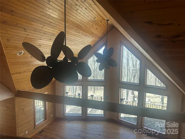 $571,000 | 40 Boulder Lane, Gerton, NC 28735