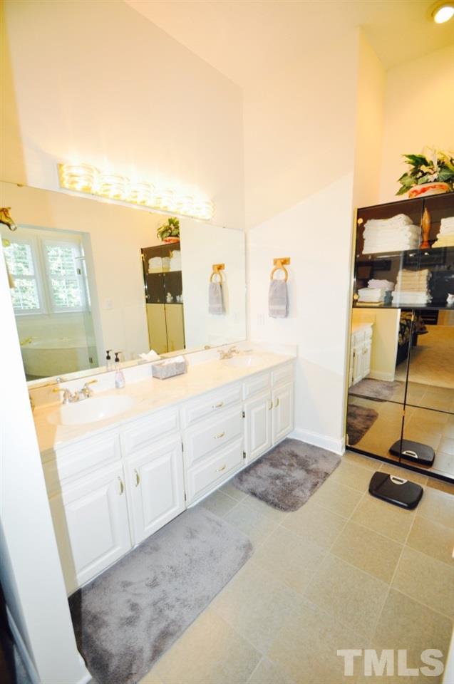 150 Jordan Narron Road Selma, NC 27576 - Photo 11 of 25 Gallery Image 11