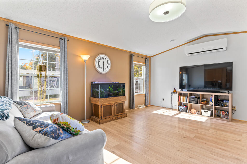 22 Arrowhead Drive Lisbon, ME 04250 - Photo 16 of 33 DSC09379