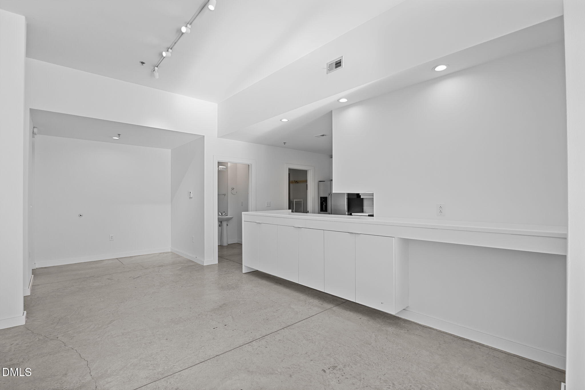 319 Fayetteville Street, Unit 210 Raleigh, NC 27601 - Photo 15 of 61 39-web-or-mls-IMG_0210