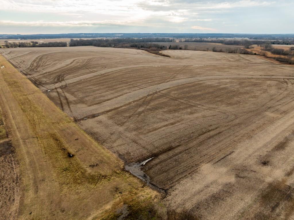 2365 John Brown Road Princeton, KS 66078 - Photo 13 of 66